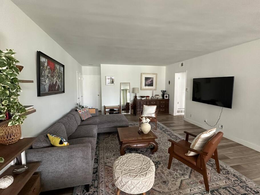 Urban Luxury In Brentwood Appartamento Los Angeles